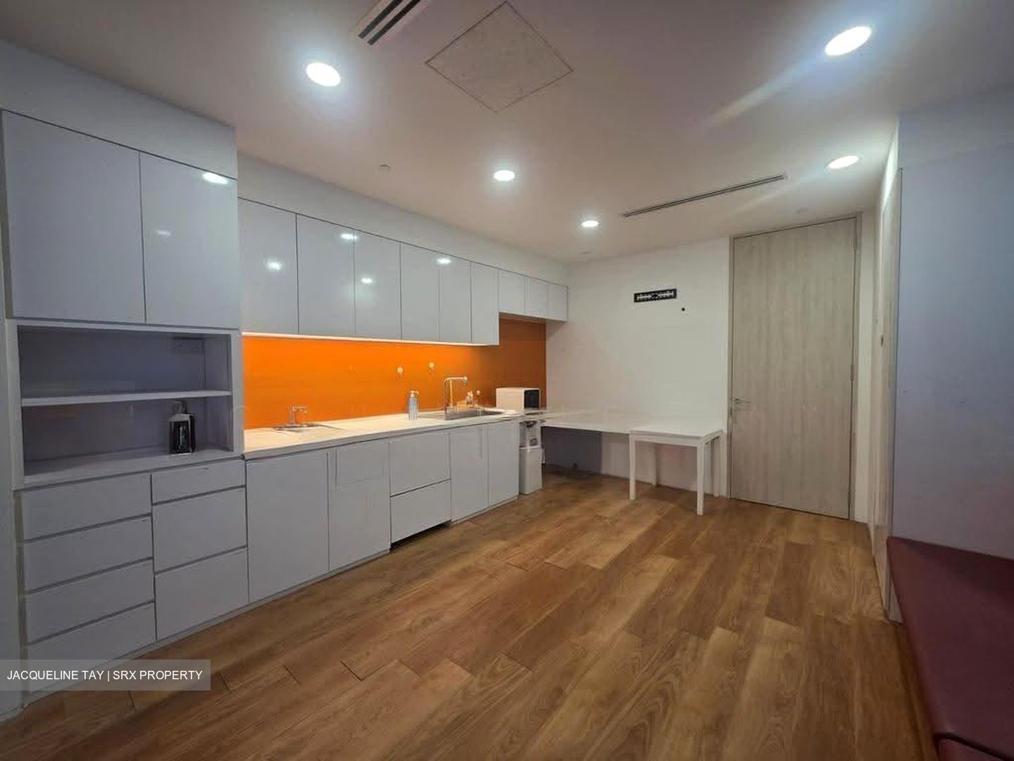MYP Plaza (D1), Office #636313361
